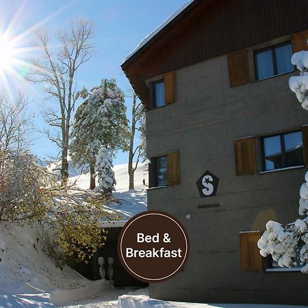 Gaestehaus By Stoos Hotels Eksteriør billede